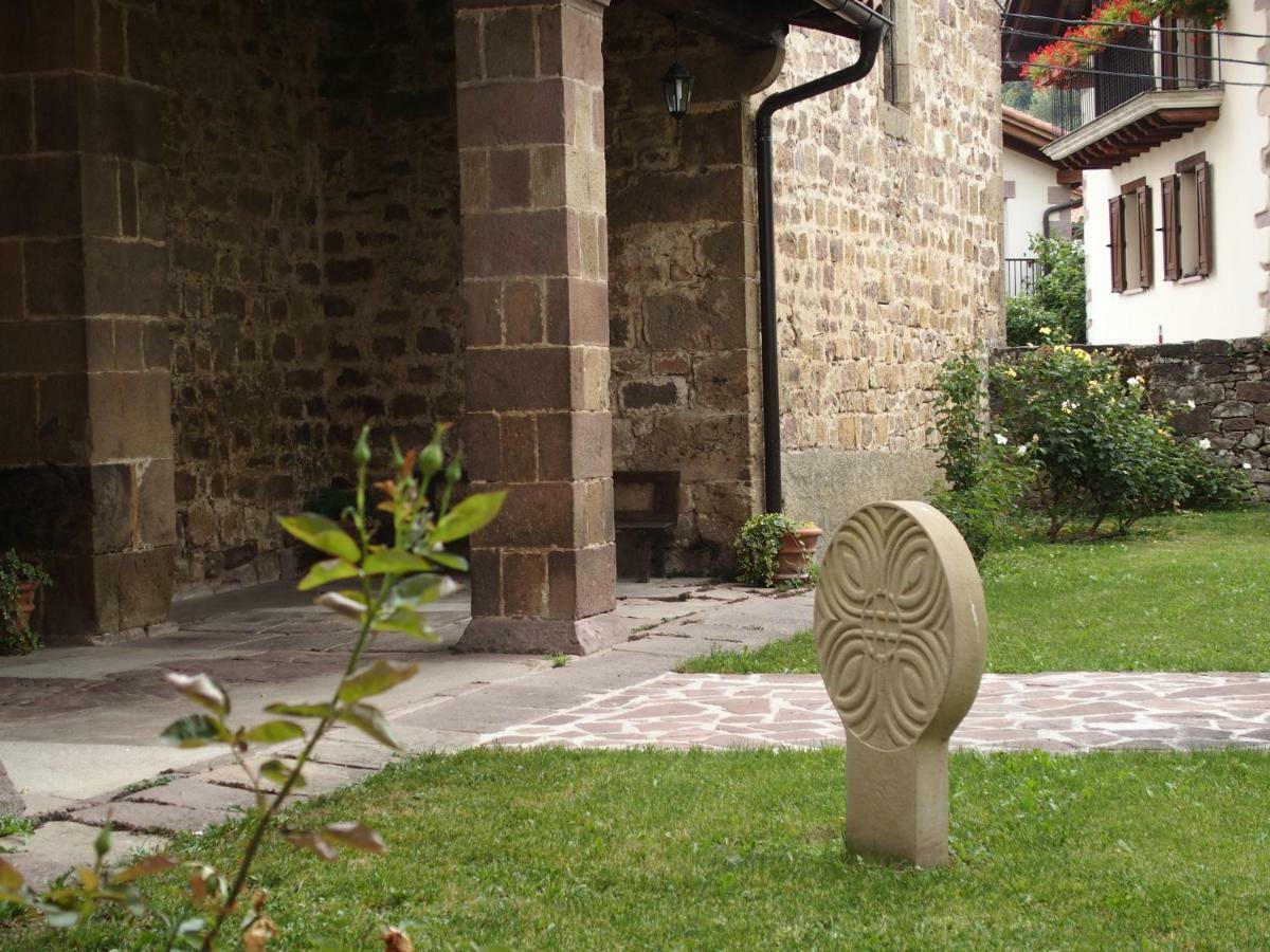 Casa Rural Txolinenea Guest House Lantz Exterior photo